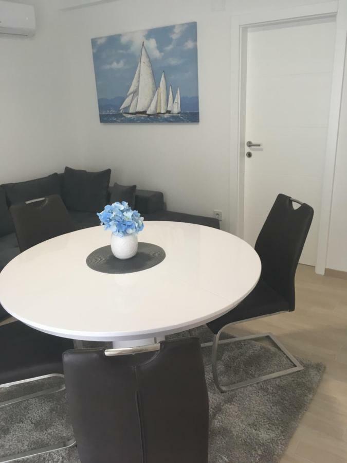 Luxury Apartments Vucinic Pirovac Luaran gambar