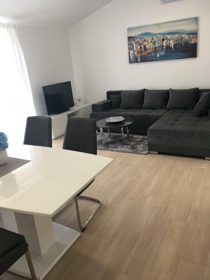 Luxury Apartments Vucinic Pirovac Luaran gambar