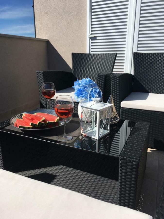 Luxury Apartments Vucinic Pirovac Luaran gambar